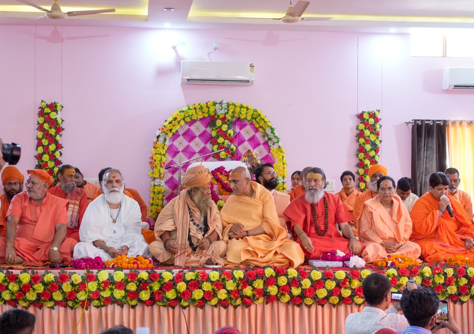 Swami Avdheshananda Giri Ji Maharaj: हरिसेवा आश्रम के वार्षिकोत्सव पर हुआ "सन्त-सम्मेलन”
