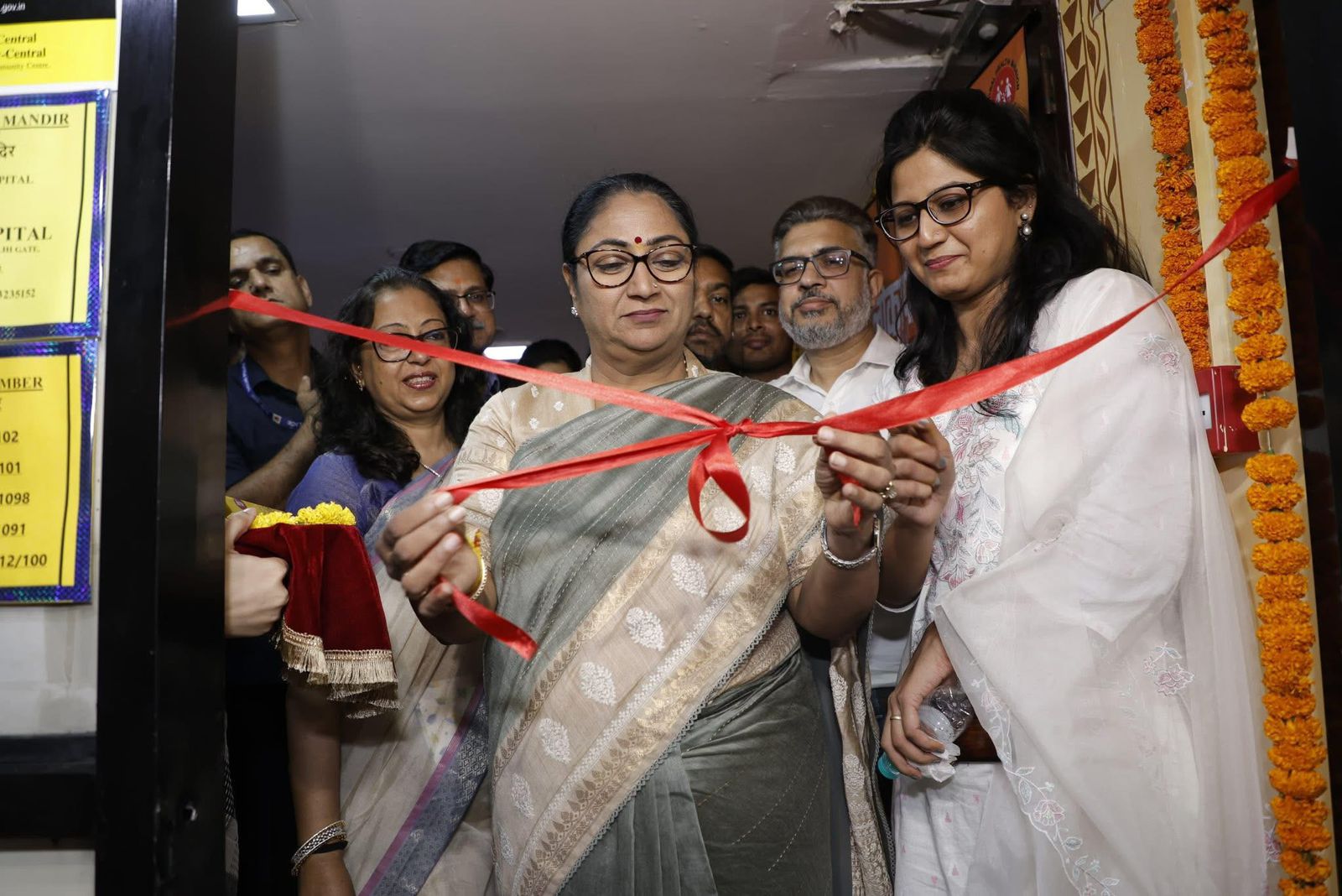 दिल्ली में खुले आयुष्मान आरोग्य मंदिर, CM रेखा गुप्ता ने की शुरूआत....
