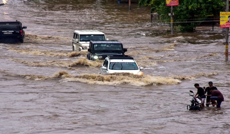 हरियाणा में बारिश और बाढ़ का कहर
