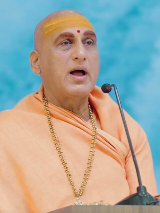 Swami Avdheshanand Giri