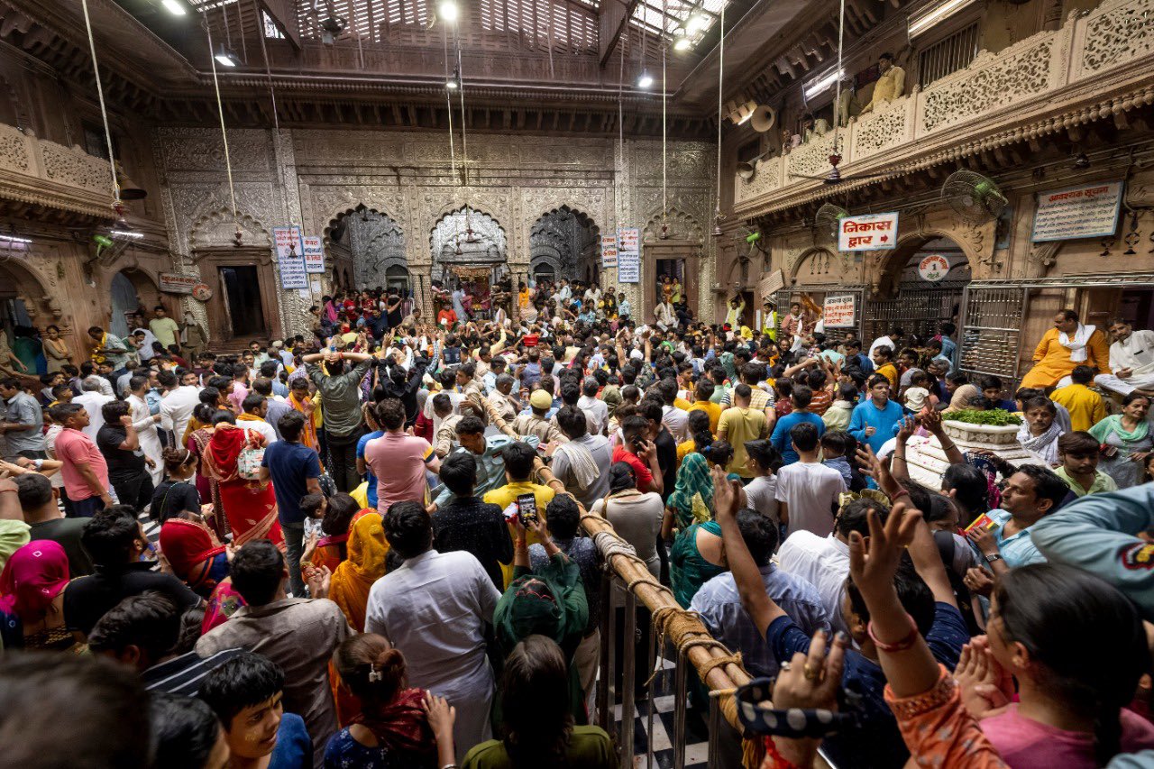 Vrindavan Banke Bihari Temple Toshakhana Dispute: वृंदावन बांके बिहारी मंदिर तोशाखाना विवाद