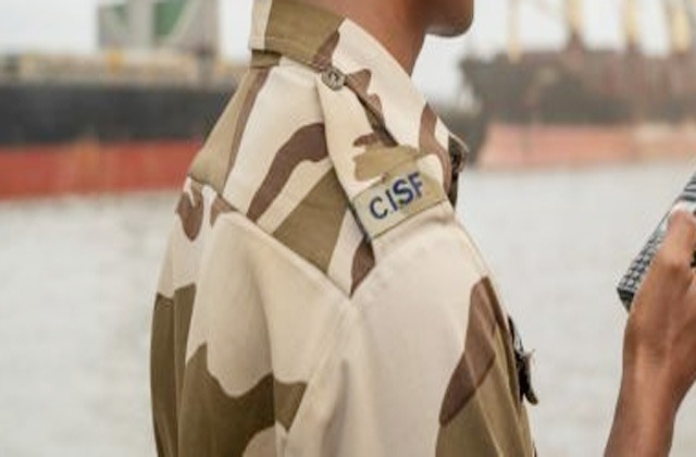 मानसरोवर पार्क में शादी के जश्न ने ली मासूम की जान