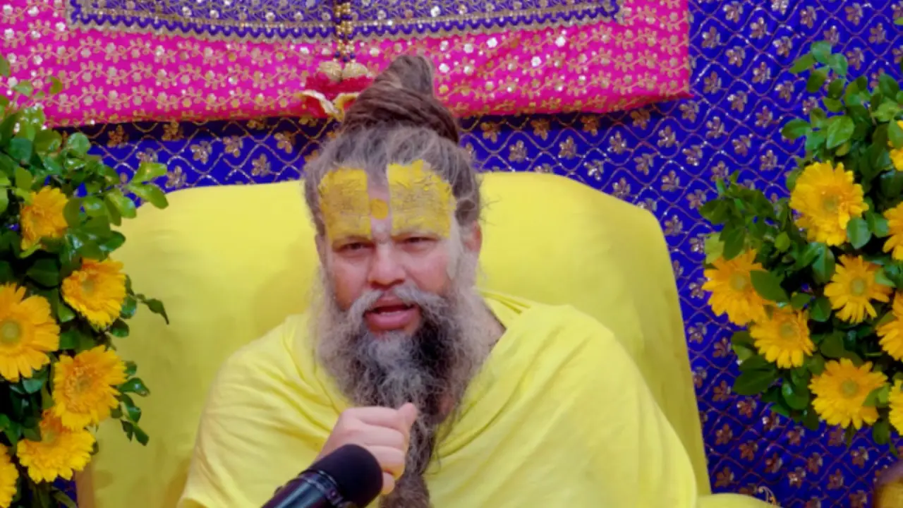 Premananda Maharaj changed the time of his padayatra: प्रेमानंद महाराज ने बदला अपनी पदयात्रा का समय