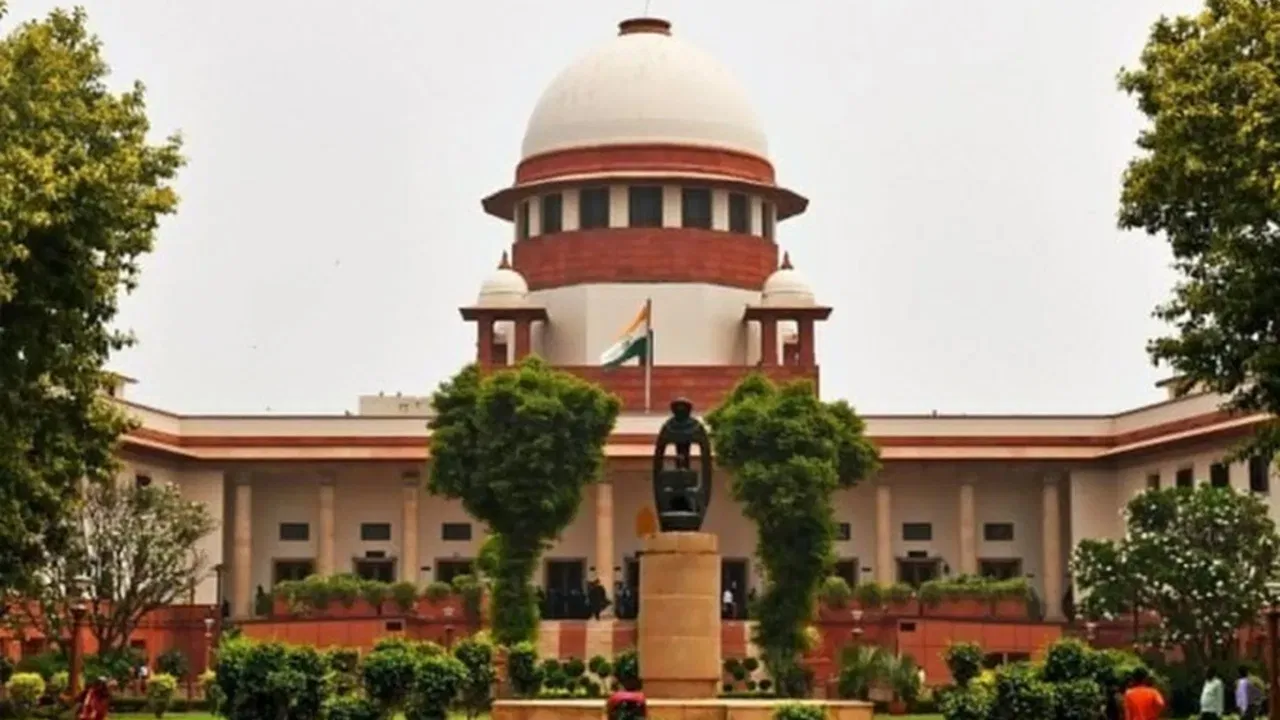 Supreme Court strikes down Rajasthan Conversion Act: सुप्रीम कोर्ट ने राजस्थान धर्मांतरण कानून पर जवाब तलब किया