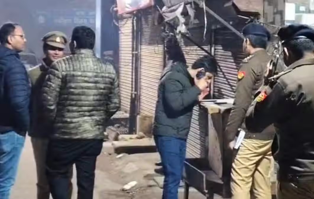 गाजियाबाद में चखने को लेकर विवाद