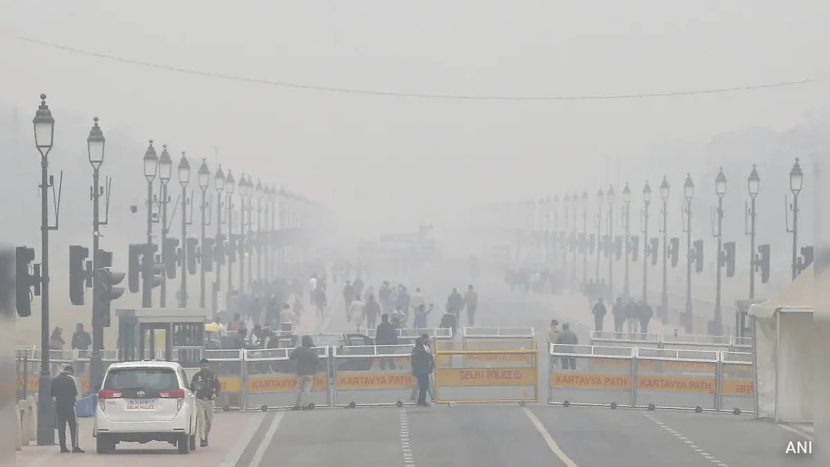 दिल्ली-NCR में ठंड, कोहरा और प्रदूषण की ट्रिपल मार