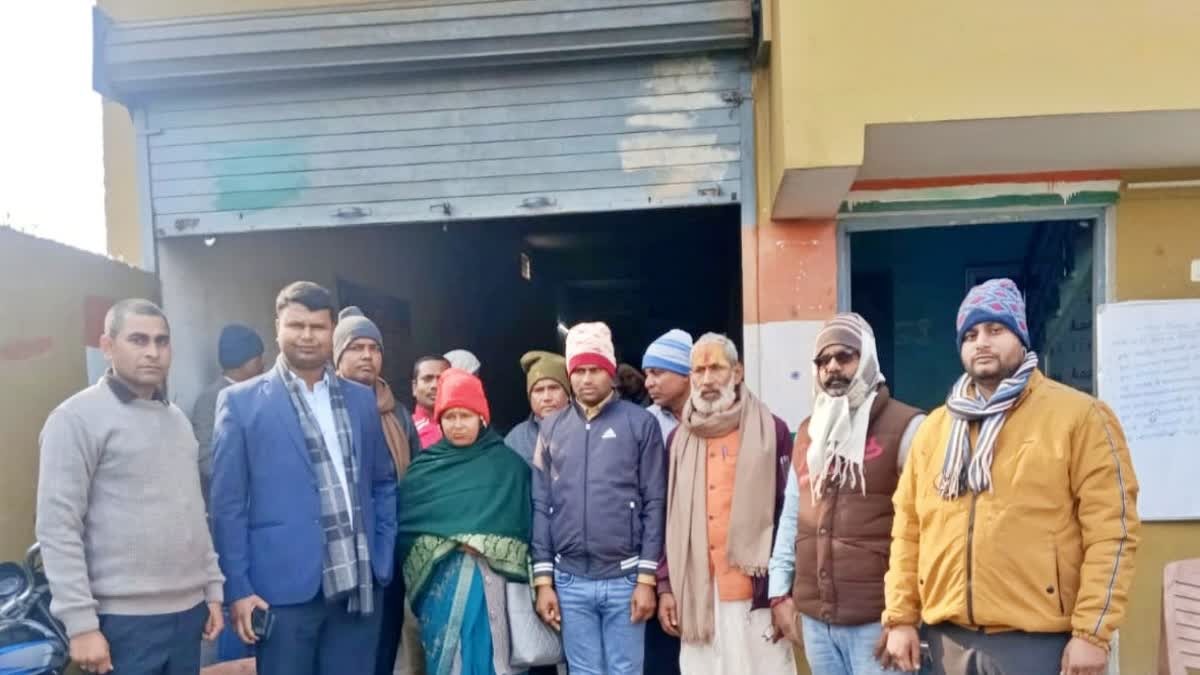 बिहार: मृत मानकर परिवार ने किया बेटे का अंतिम संस्कार