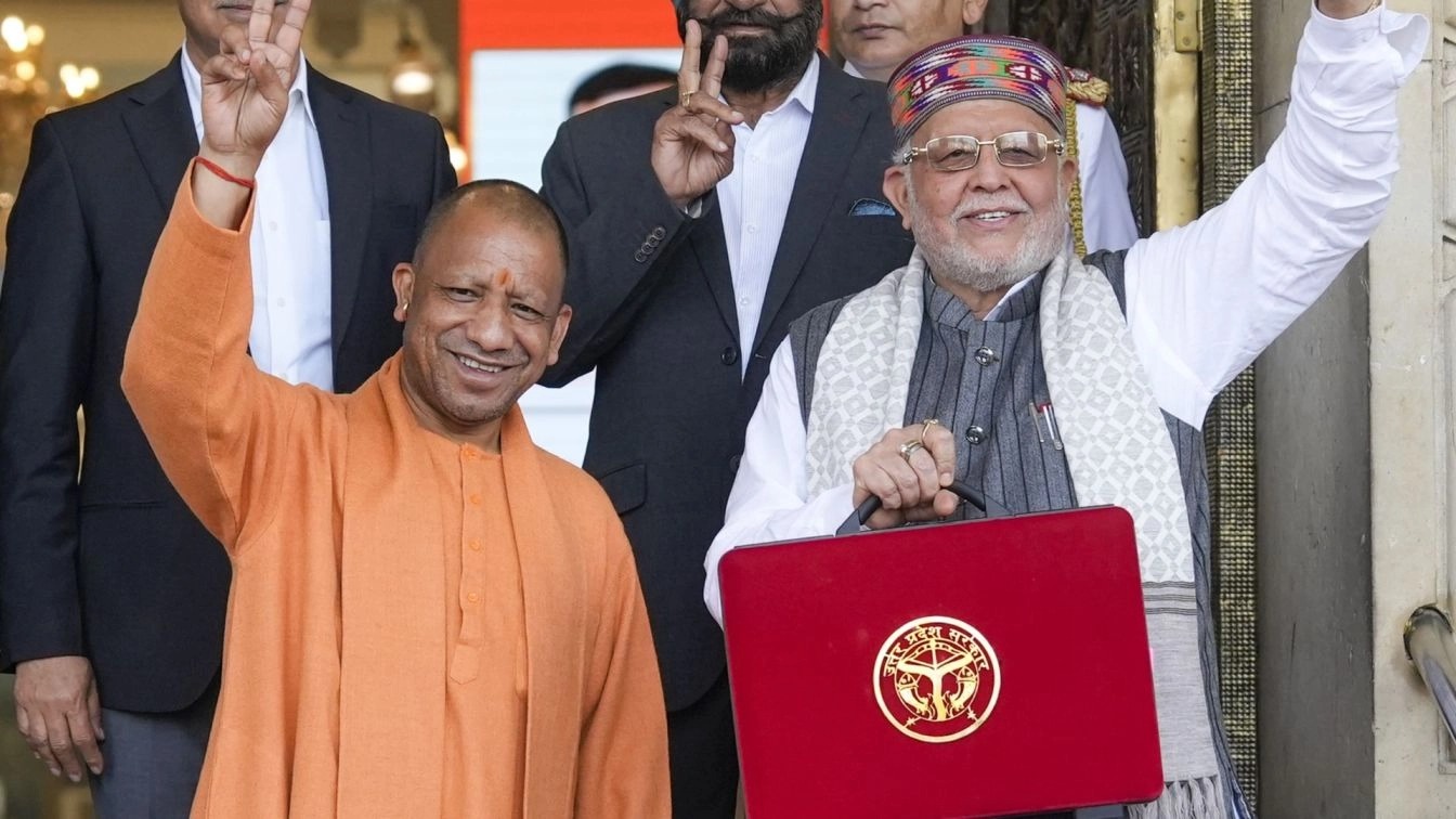 UP Budget 2026: योगी सरकार का 10वां बजट, जानिए किसे क्या मिला ?