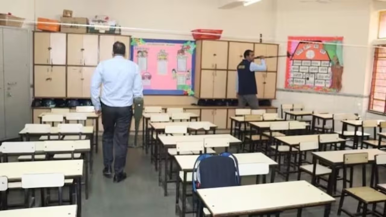 मोहाली के 16 स्कूलों को बम की धमकी से हड़कंप