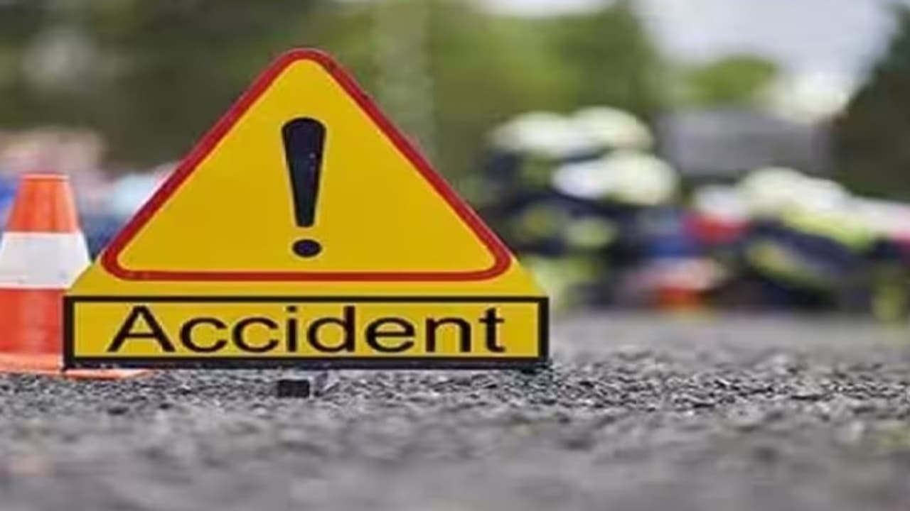 ड्राइवर के सीने के आरपार हो गया लोहे का एंगल