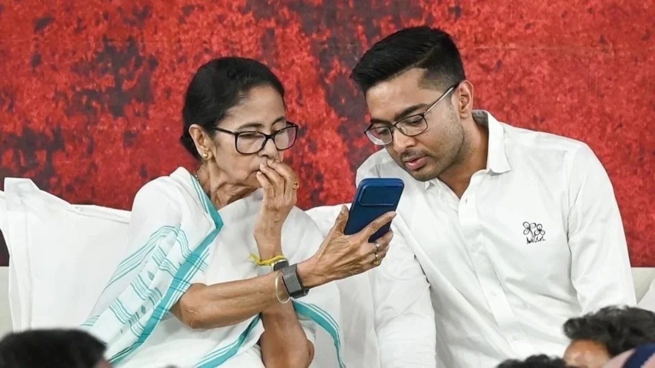 टूटने की कगार पर TMC! पश्चिम बंगाल की राजनीति में आने वाला है बड़ा भूचाल ? 1 टूटने की कगार पर TMC