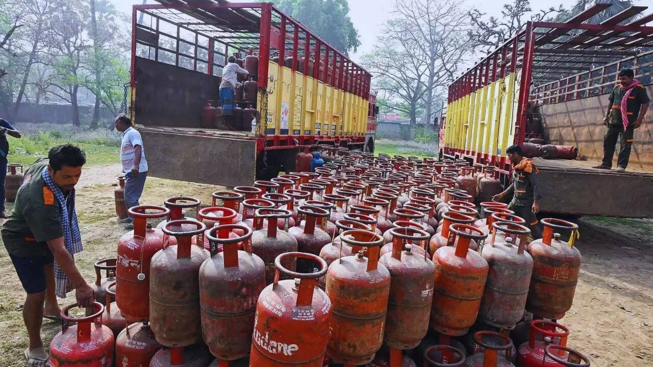 सरकार का LPG को लेकर बड़ा फैसला