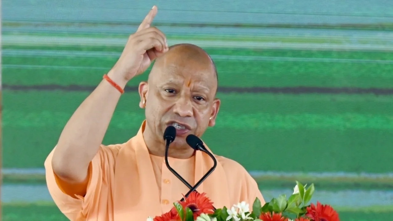 चंदा चोरी मामले में CM योगी की दो टूक