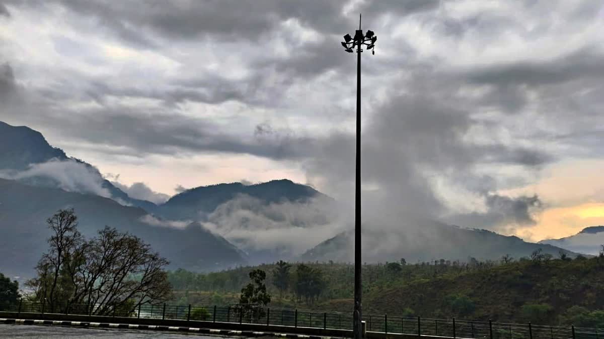 हिमाचल के इन 5 जिलों में ओले गिरने की चेतावनी