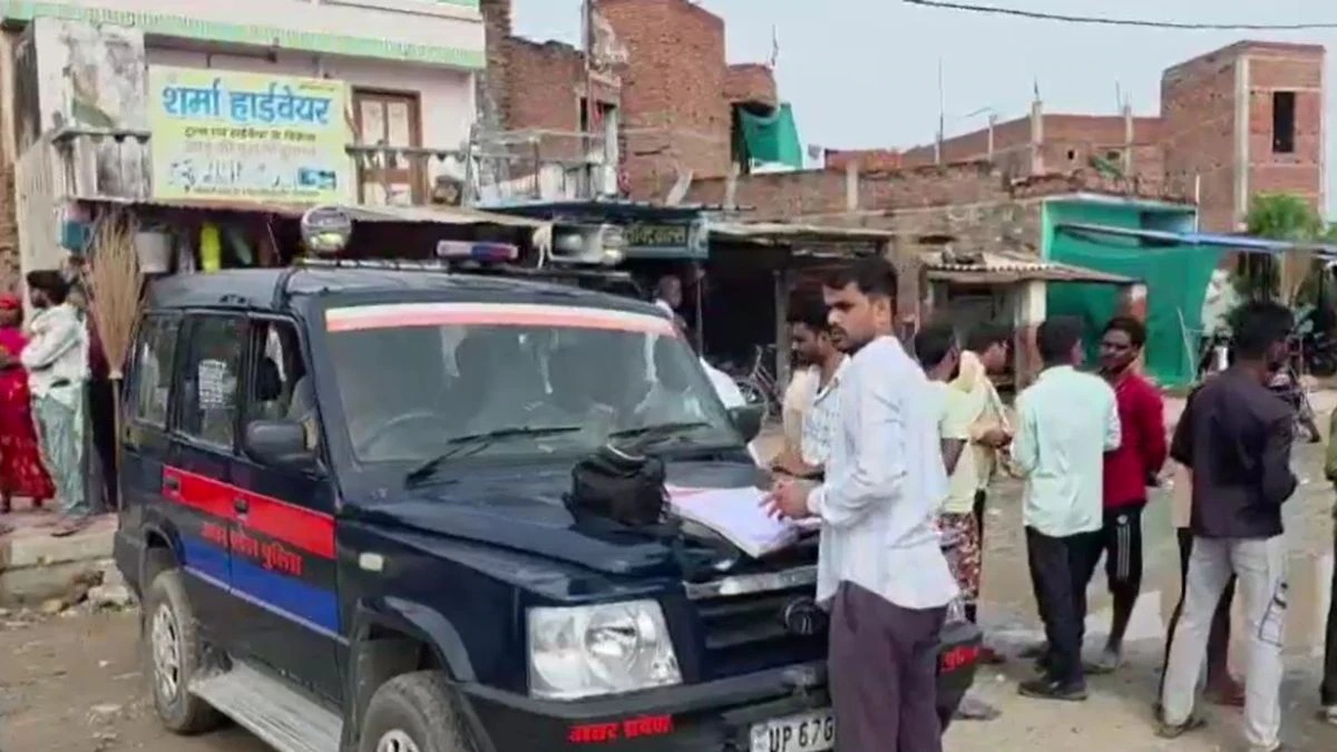 मां ने रील बनाने के लिए बेटी को किया मना तो उठाया ये कदम 1 मां ने रील बनाने के लिए बेटी को किया मना तो उठाया ये कदम