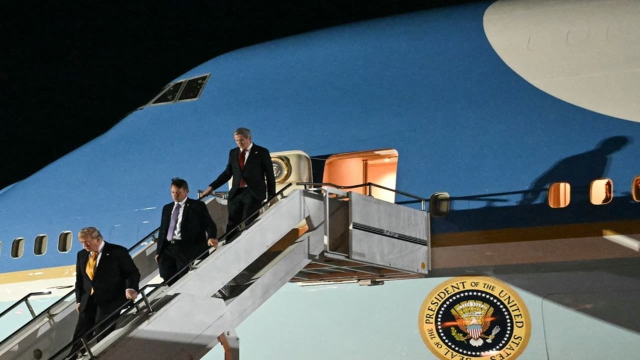 ट्रंप के Air Force One पर मंडराया मिसाइल का खतरा