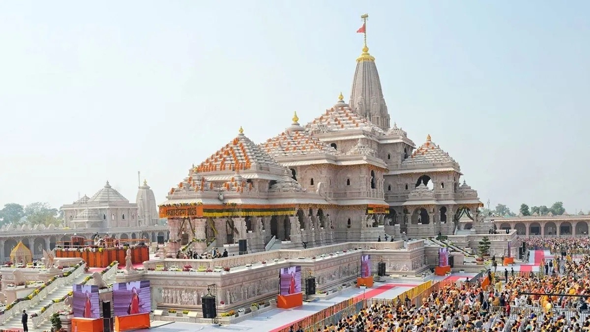 राम मंदिर चढ़ावा चोरी मामले में SIT ने किया बड़ा खुलासा, चंपत राय और अनिल मिश्रा को क्लीन चिट 4 राम मंदिर चढ़ावा चोरी मामले में SIT ने किया बड़ा खुलासा