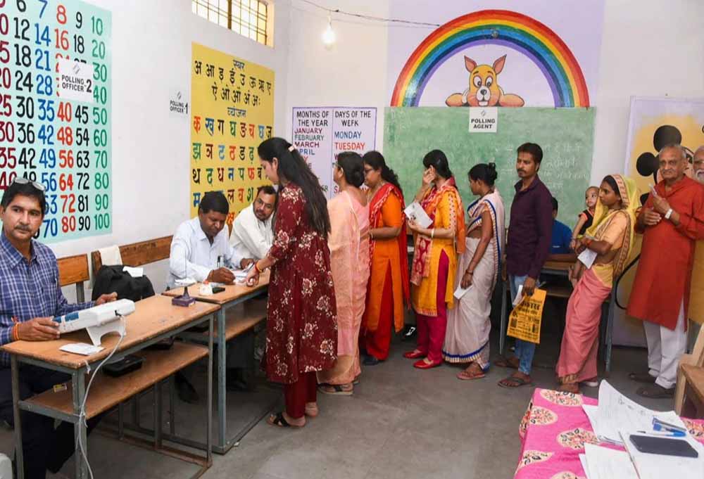 2029 लोकसभा चुनाव में बढ़ेंगे मतदान केंद्र, 46% ज्यादा होंगे पोलिंग स्टेशन; RTI से खुलासा 3 15A 141