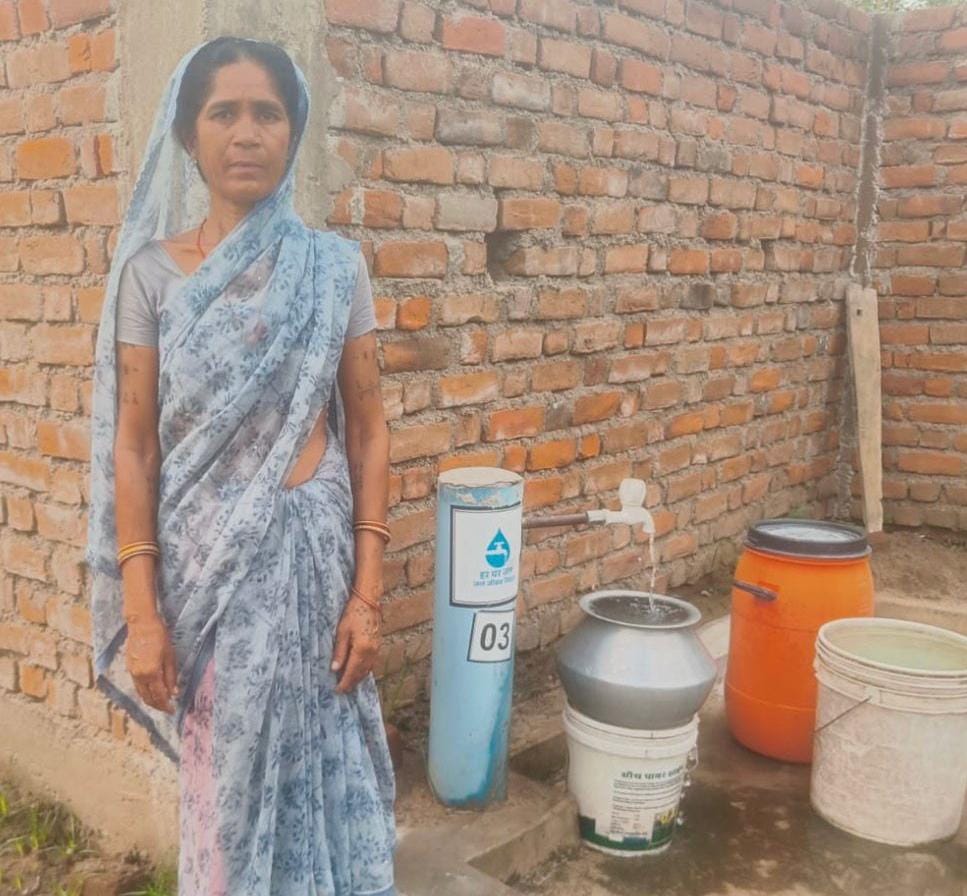 सेवा का संकल्प, विकास की धार : नगरी के पंडरवाही में घर-घर नल से बह रही खुशहाली….. 3 gnngngg